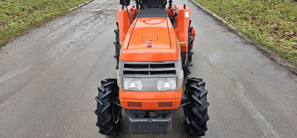 Японський мінітрактор Трактор Kubota GL 23