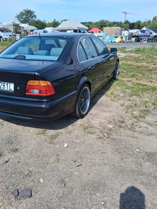 Bmw e 39 525i  2000r