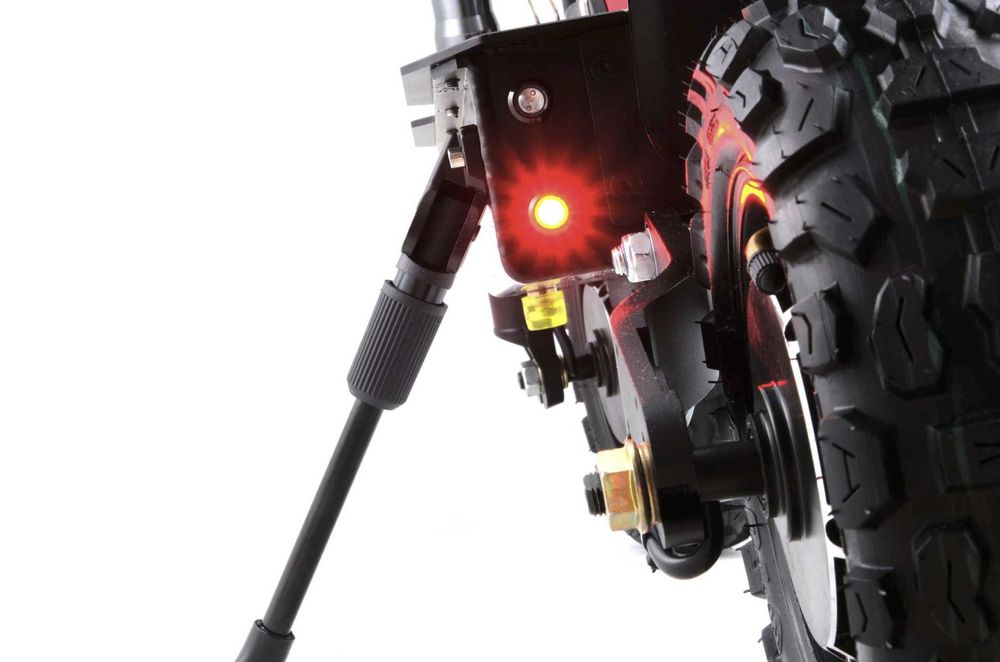 Электросамокат полноприводный Yoo Bee Explorer 5600W 28 Ah
