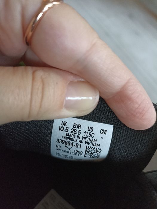 Nowe oryginalne Buty Puma rozmiar 28,5