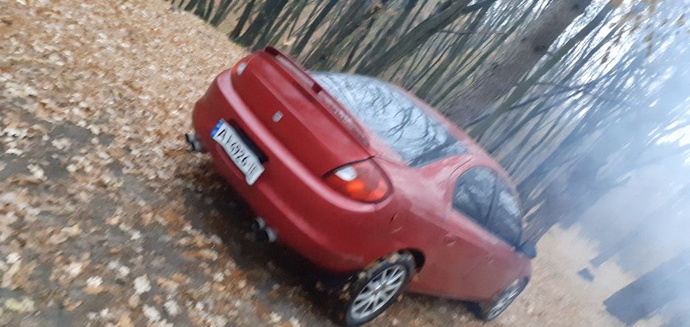 Продаю Dodge Neon 2 2002 2л