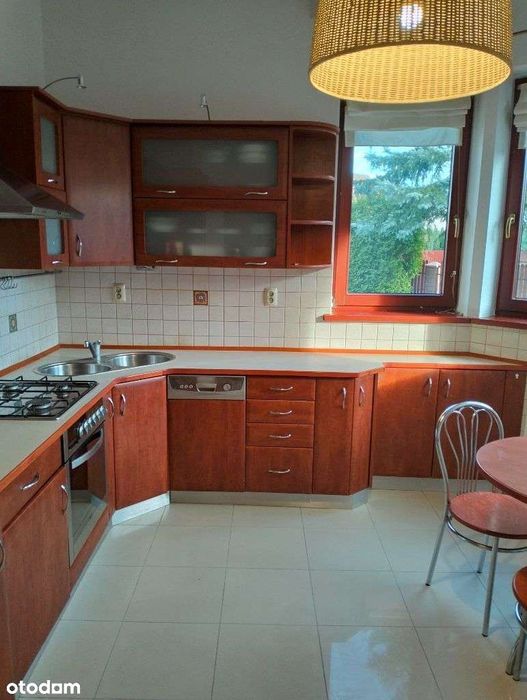 Dom 260 m² w Krakowie z fotowoltaiką - Widok 2