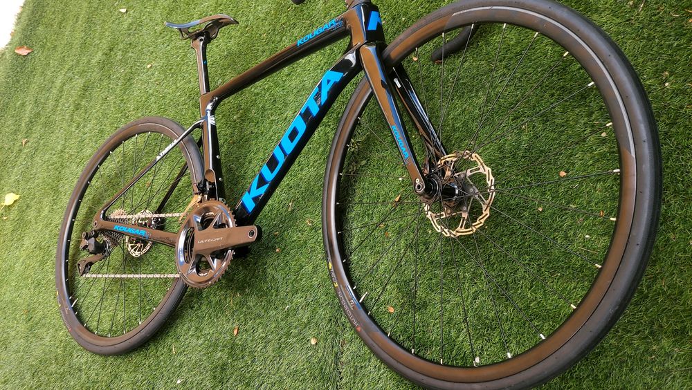 Kuota Kougar Carbono Disco Di2 12v t52 t54 t56