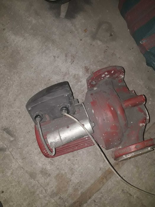 Pompa Grundfos ups 50-180F model C 230v
