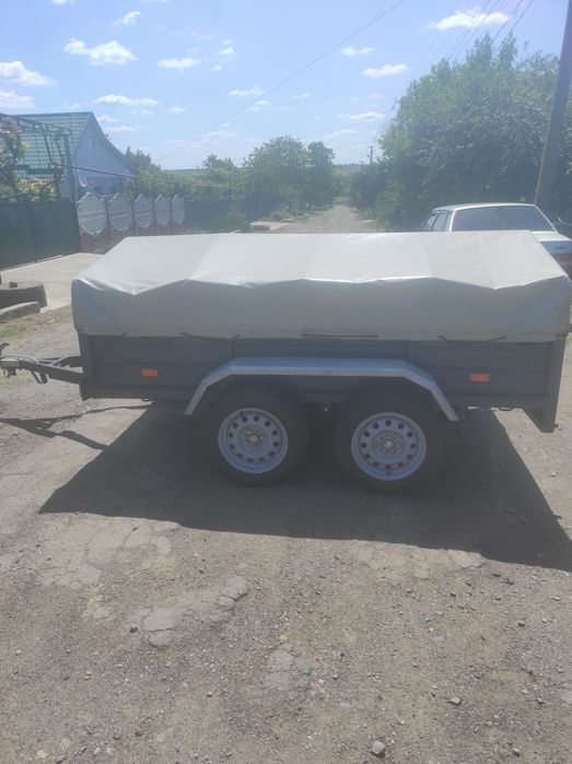 Причіп двовісний