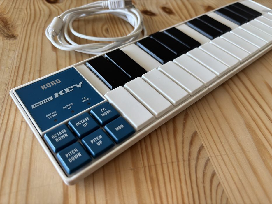 Mini Teclado Midi - KORG Nanokey