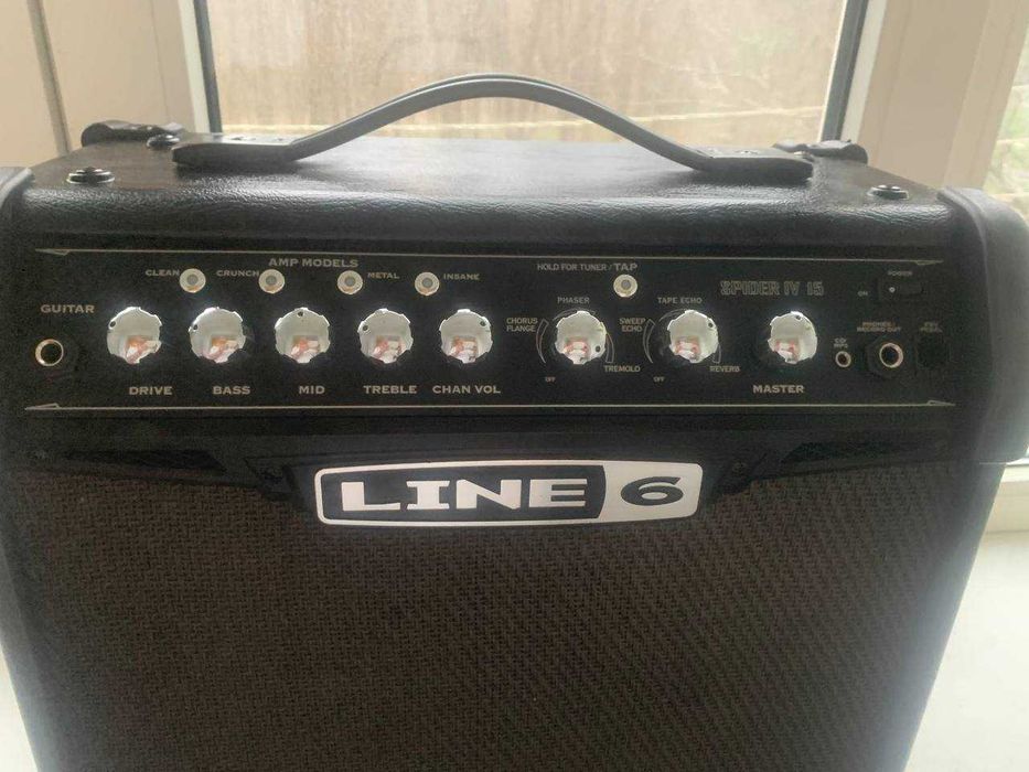Комбопідсилювач Line 6 Spider IV 15