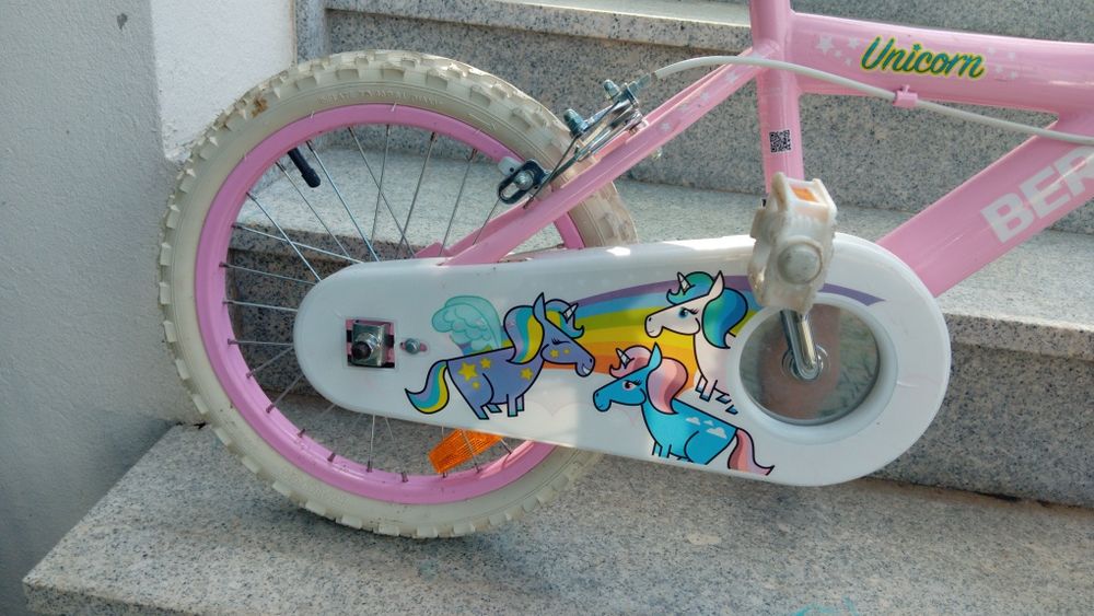 Bicicleta Berg unicórnio de menina