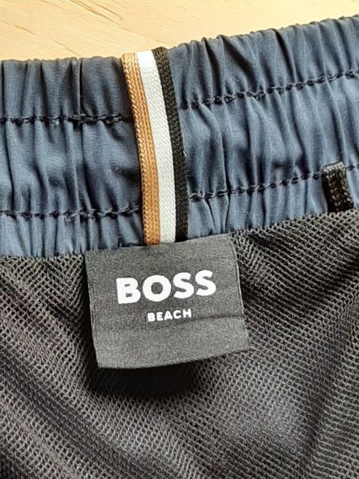 Boss spodenki  szorty kąpielówki L