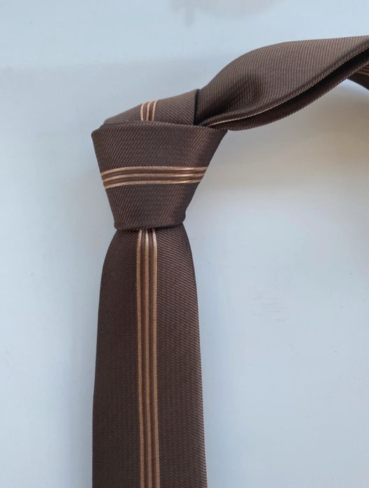 Krawat męski nowy 5 cm szerokość  kolor brąz