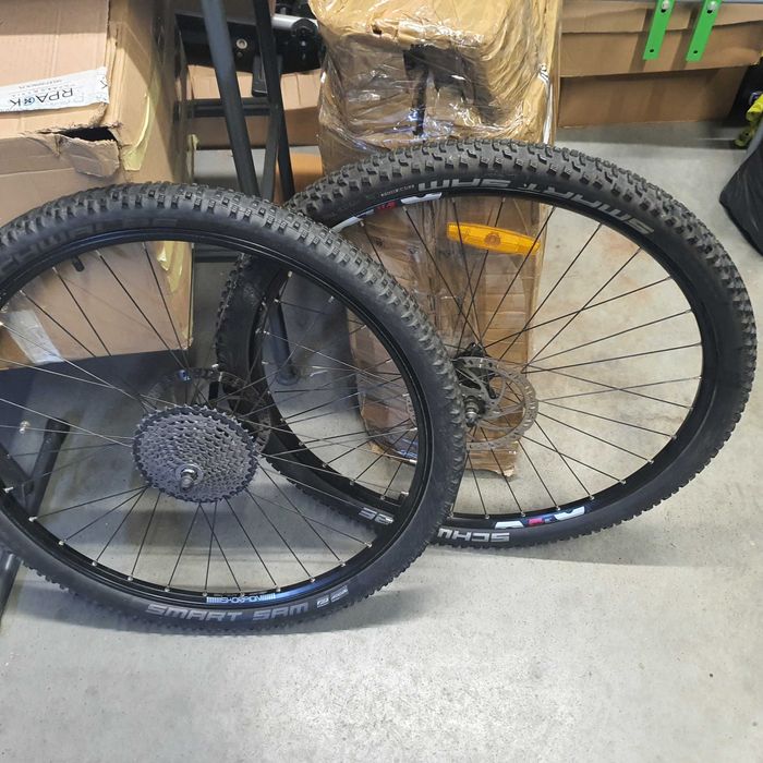 Koła rowerowe 29 cali komplet ,tarcze ,kaseta 10 rz