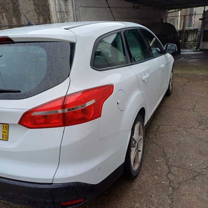 Vendo Ford Focus Titanium impecável 2015