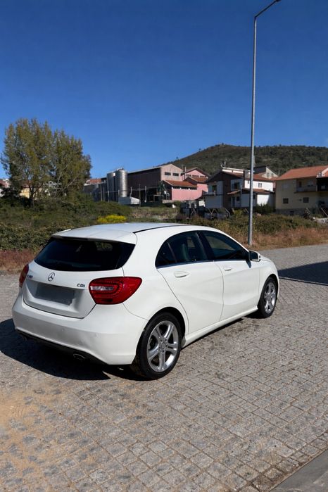 Mercedes a180 2013 — photo 2