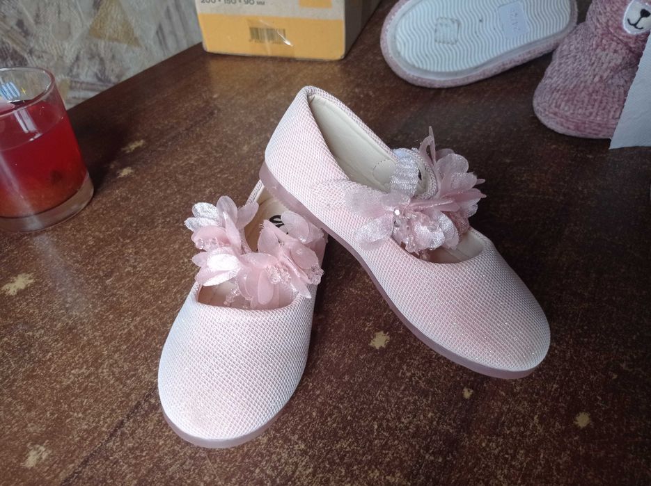 Босоніжки 24-25 розмір