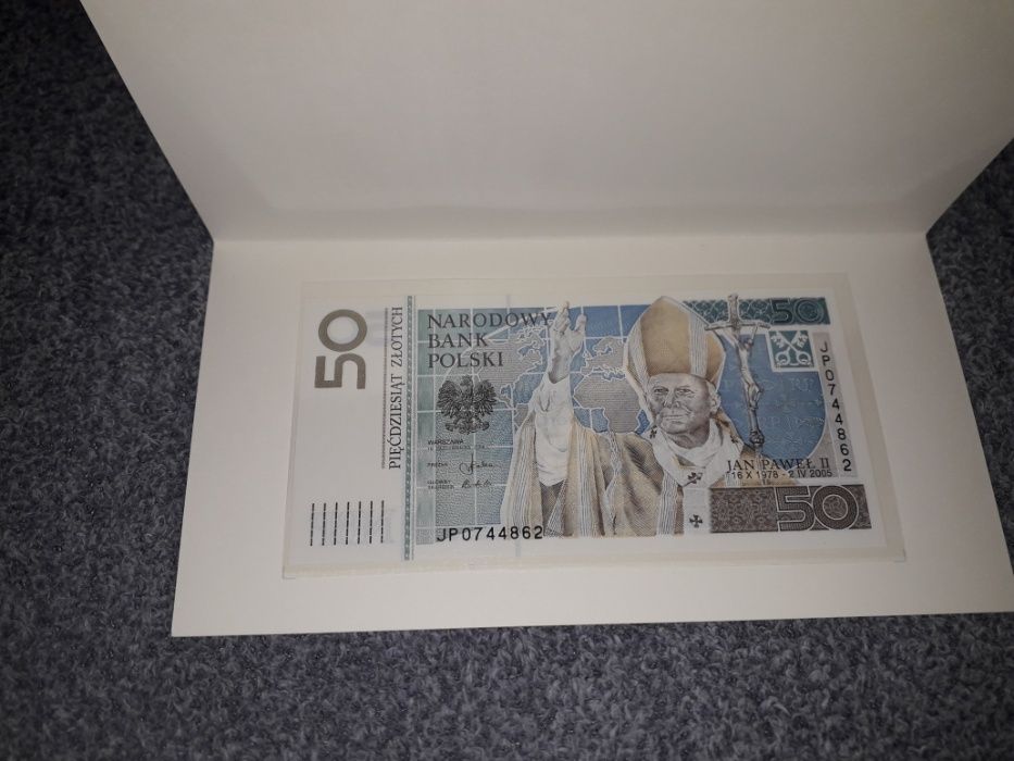 Banknoty 50 zł z 2005 r. ze św. Janem Pawłem II