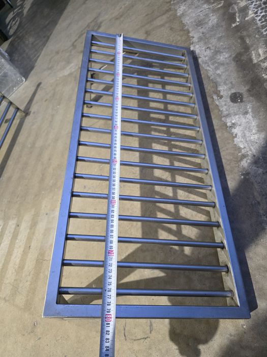 Várias prateleiras em INOX