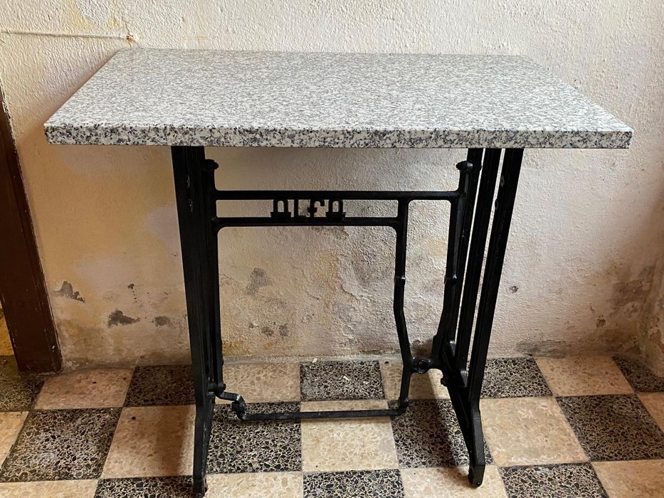 Mesa de pedra mármore
