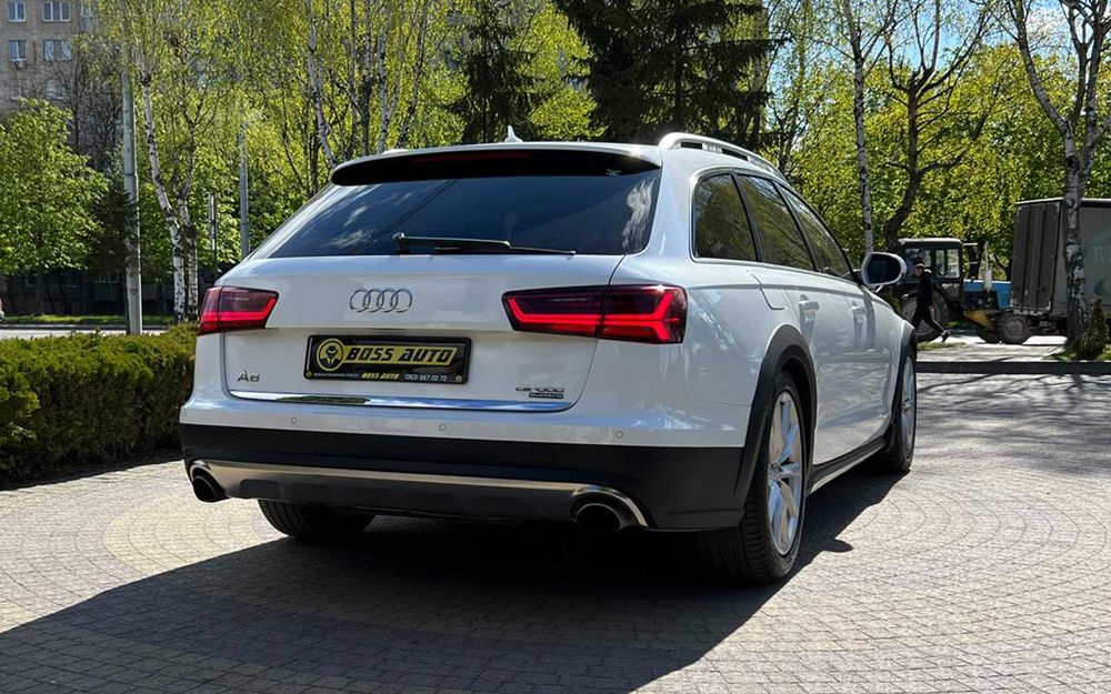 Audi A6 Allroad 2016