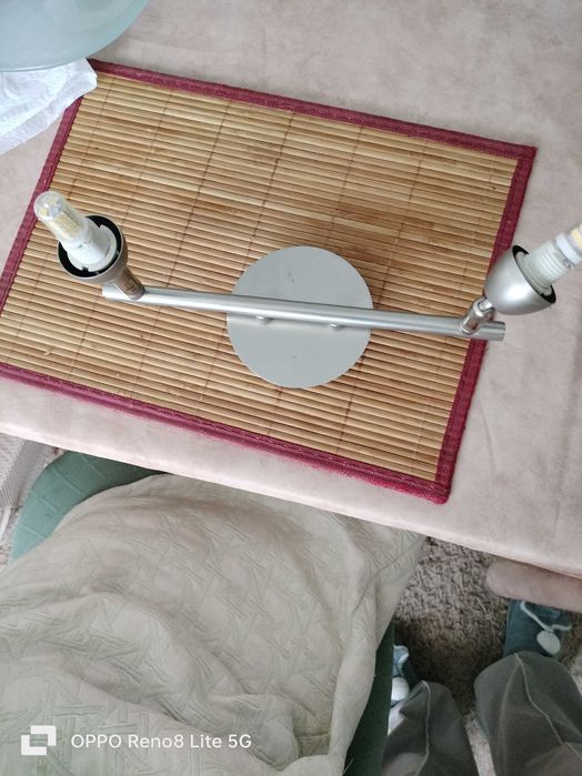 Aplique led com lâmpadas