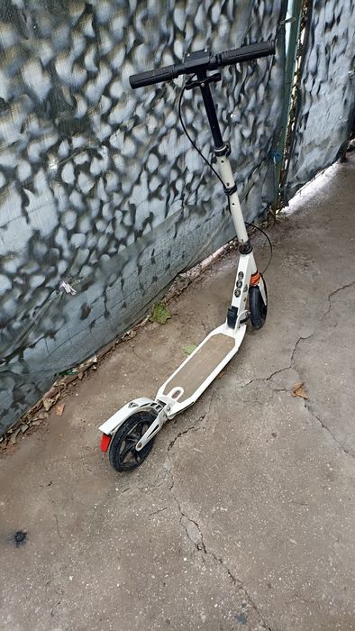 Продам  самокат детский