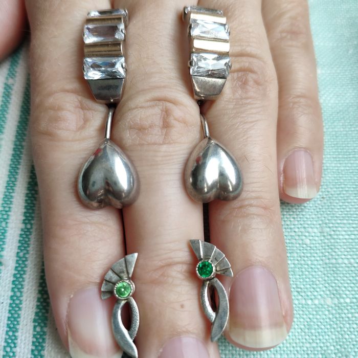Серьги, подвески, кольца, броши из серебра