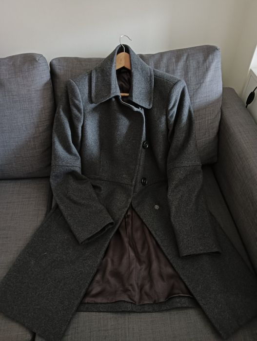 Sobretudo cinzento Benetton novo