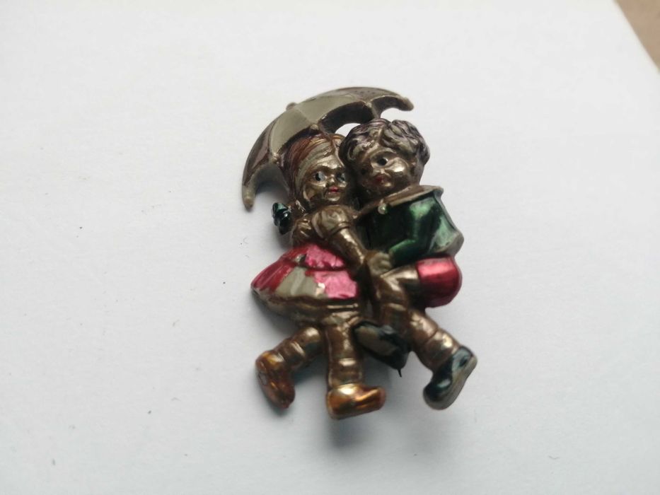 PRL broszka plastyk stara vintage moda damska