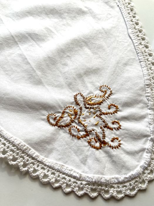 Pano para cesto do pão com bordado das Caldas