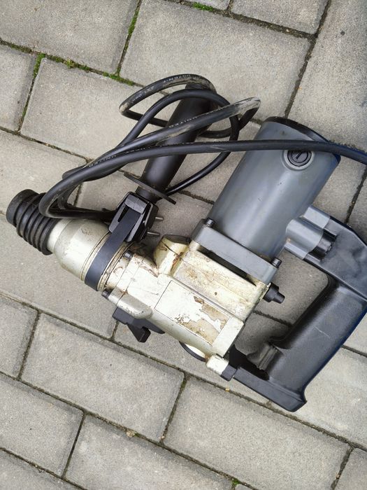 Młotowiertarka młot udarowy niemiecki  Einhell Barbaria BBH 626  700W