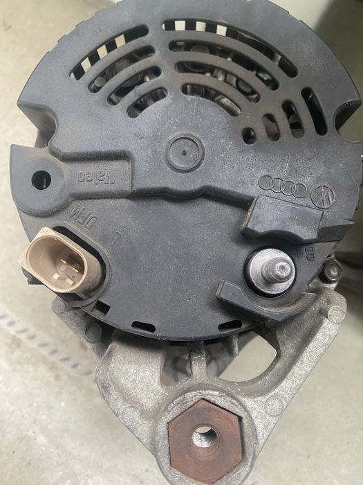 Генератор Valeo 120A Volkswagen/Skoda/Audi/Seat