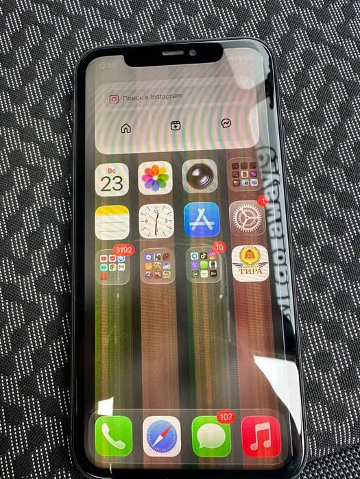Продам обменяю айфон 11