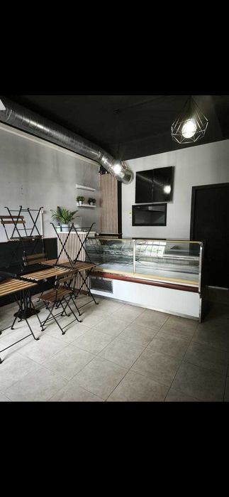 Restaurante pronto a funcionar (sem trespasse)