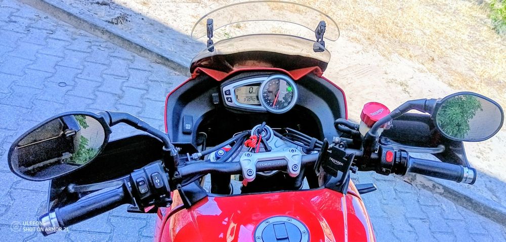 Triumph Tiger Sport 1050 (2014) – Apenas 32.000 km | Exemplar Exclusivo