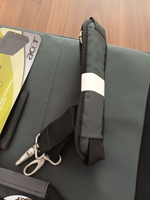 Acer Portable Bag504622632802068483