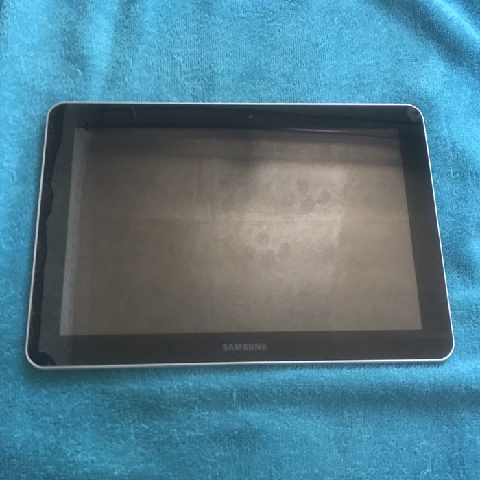 Звонящий планшет Samsung Galaxy Tab. 10 дюймов, 16GB. Aндроид 7.1