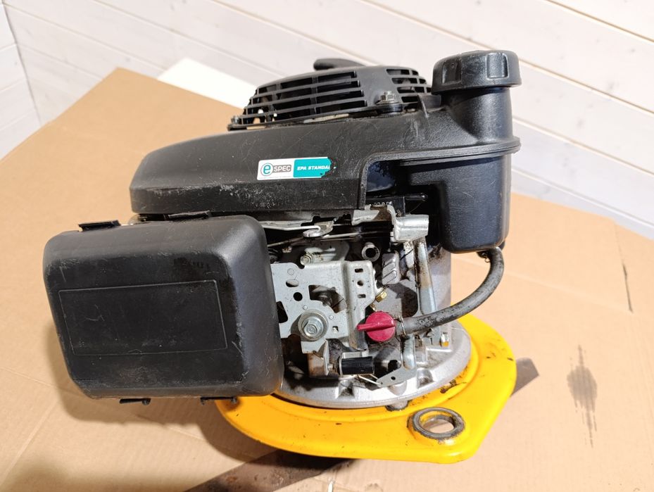 Silnik Honda 135cm do kosiarki spalinowej STIGA MULTICLIP 50S.