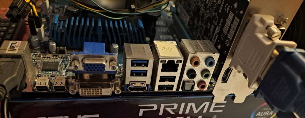 Płyta gł. Gigabyte GA-Z77M-D3H TH/IC I7-3770 3,4GHz/32GB+AMDHD6450 1GB