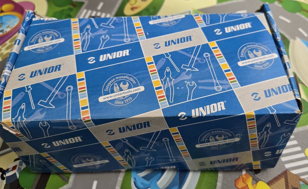 Dois Suportes UNIOR para elevar bicicleta no tecto