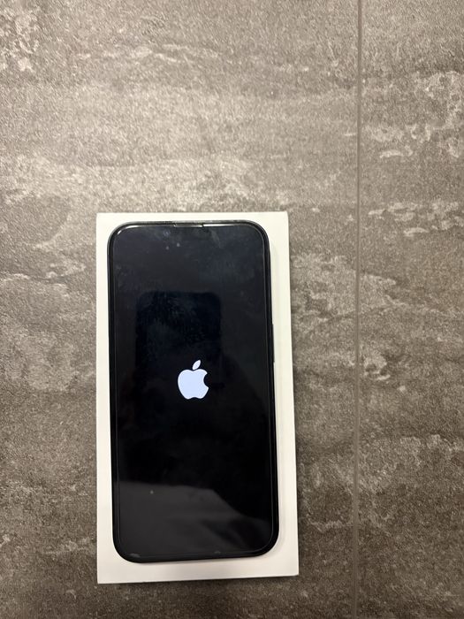 Iphone 14 128 GB czy Midnight