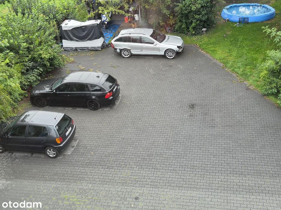 Mieszkanie bezczynszowe z parkingiem i ogródkiem do dyspozycji