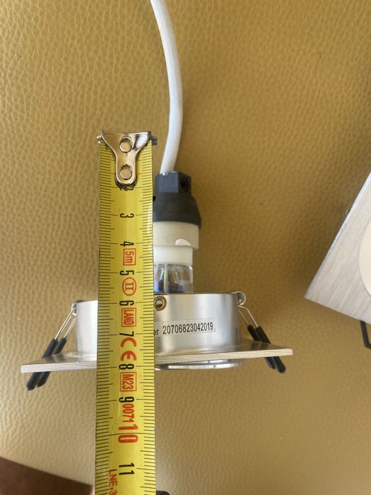 Focos de encastrar usados