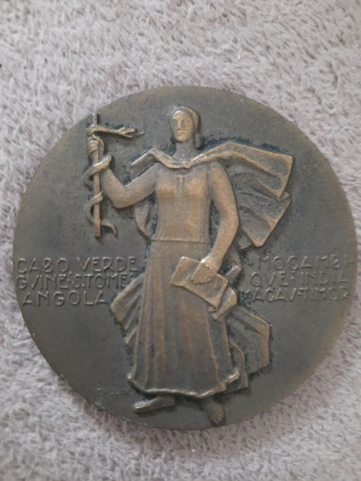 Medalhas em bronze -saude