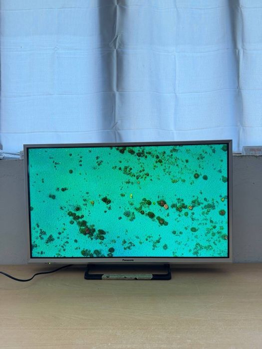 Телевізор Panasonic 32” Smart TV