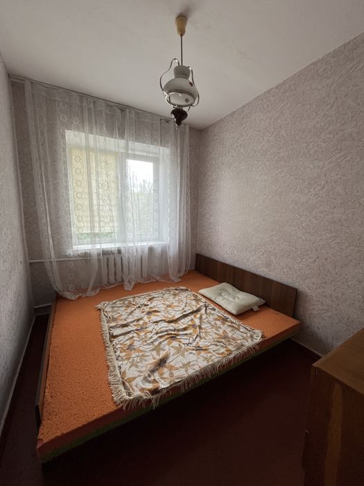 Здається 3-кімнатна квартира на довгий термін