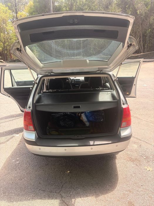 VW Golf 4 Variant Comfortline 1.9 TDI 100cv | 2001 | 290.000 km | Prata