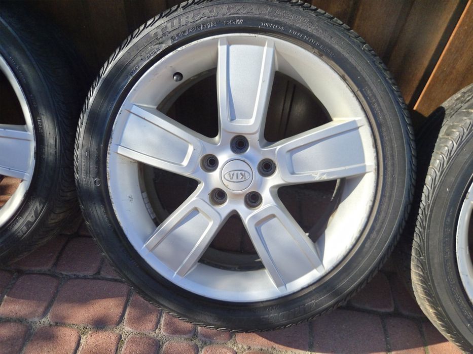 Felgi z oponami 18 5x114,3Kia