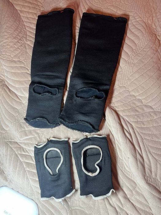 Накладки для ніг і рук