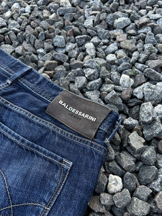 Оригінал Baldessarini size M/L пояс 45 довж 103.5 джинси джинсы