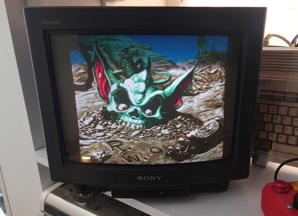 TV Sony KV-M1420D Amiga Commodore Atari