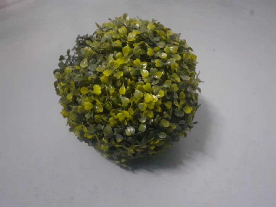 Bolas de decoração artificial